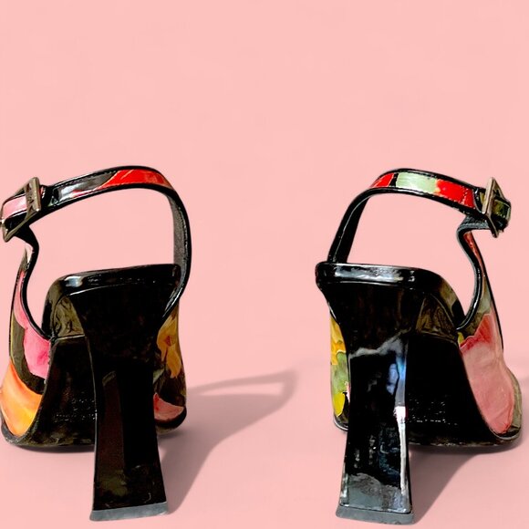 Bold Style, Unique, Only $29! -Marino Fabiani Floral Leather Heels, Size 7 - Picture 3 of 6